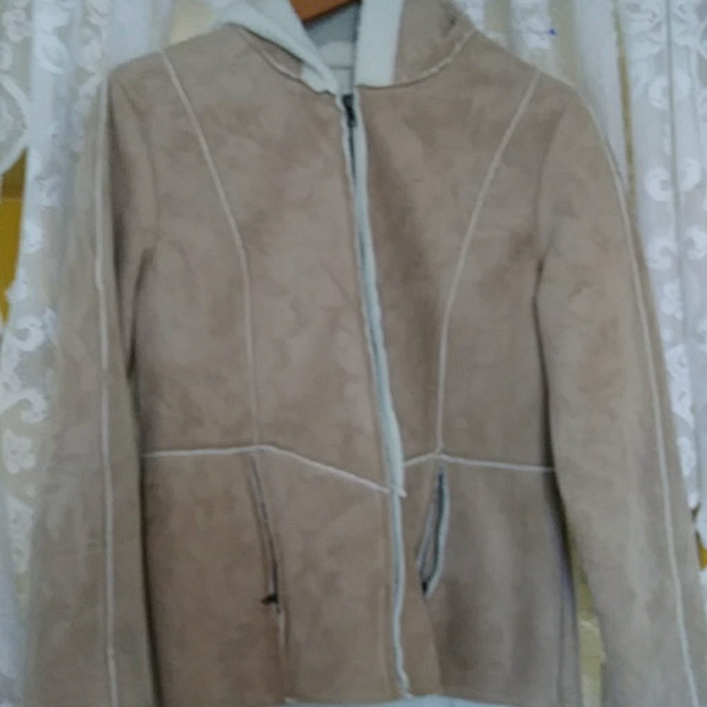 Beige Jacket - Picture 1 of 8
